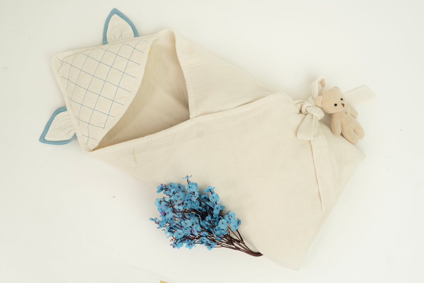 The Bunny Bud Wrap
