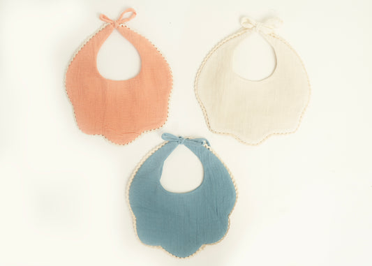 The Nibble Bib Set
